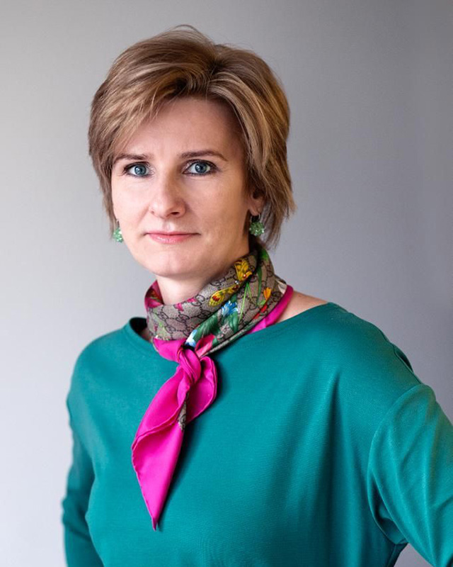 PhDr. Gabriela Šuttová 